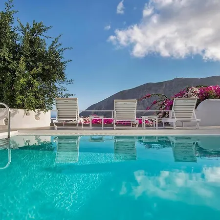 3-bed Sleeps 8 With Pool And Aircon * Pyrgos Kallistis