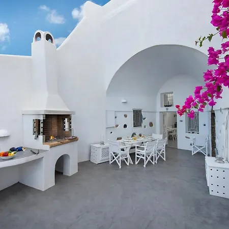 ヴィラ 3-bed Sleeps 8 With Pool And Aircon *