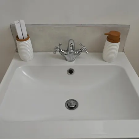 3-bed Sleeps 8 With Pool And Aircon ヴィラ Pýrgos