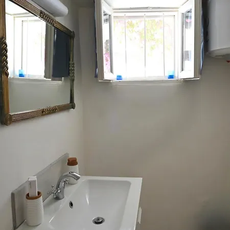 3-bed Sleeps 8 With Pool And Aircon ヴィラ