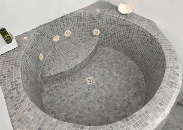 Βίλα 3-bed Sleeps 8 With Pool And Aircon Πύργος